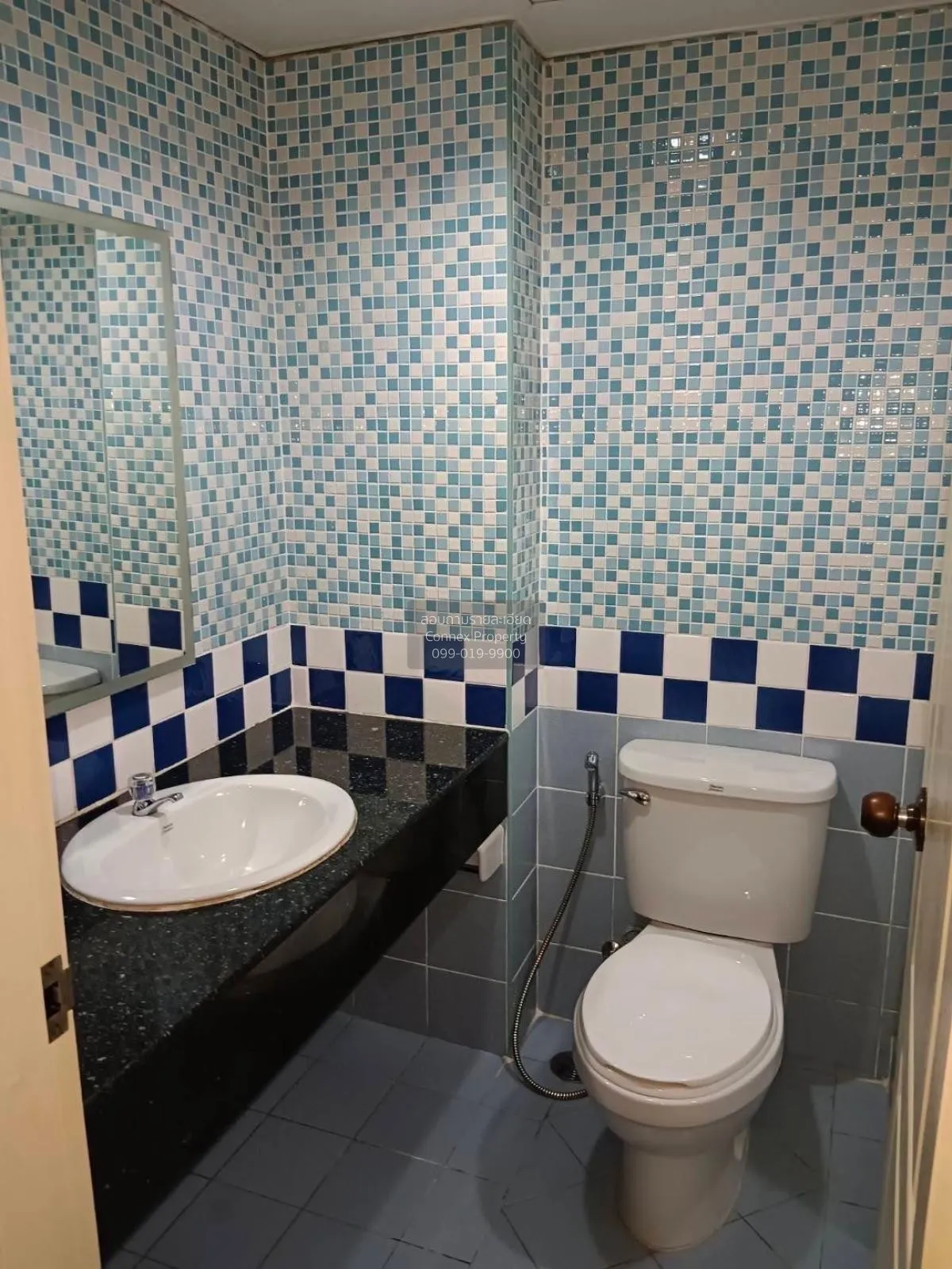 ขายคอนโด  ลุมพินี เพลส นราธิวาส 24 BTS-ช่องนนทรี ช่องนนทรี เขต ยา 4