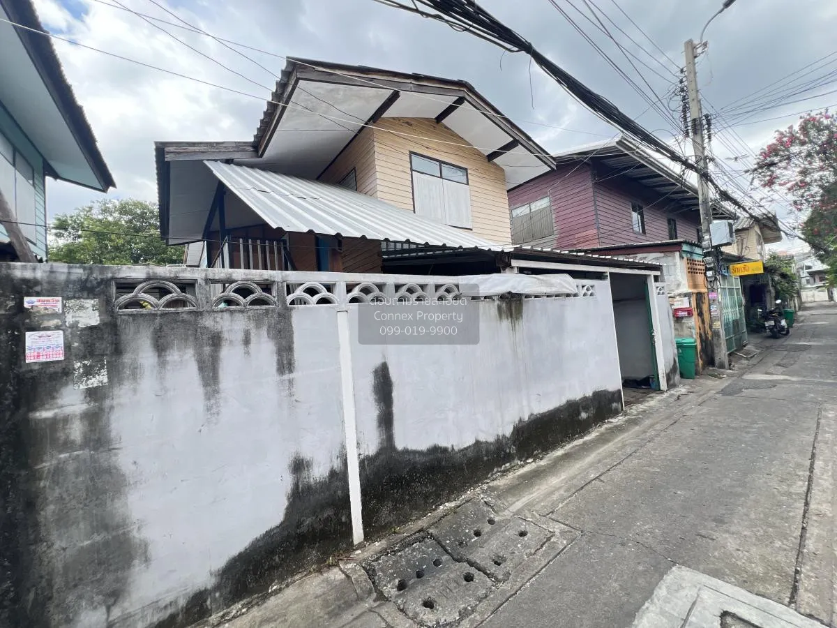 ขายบ้านเดี่ยว พรานนก ซอย 7 แยก 13 บ้านช่างหล่อ เขต บางกอกน้อย กรุ 3