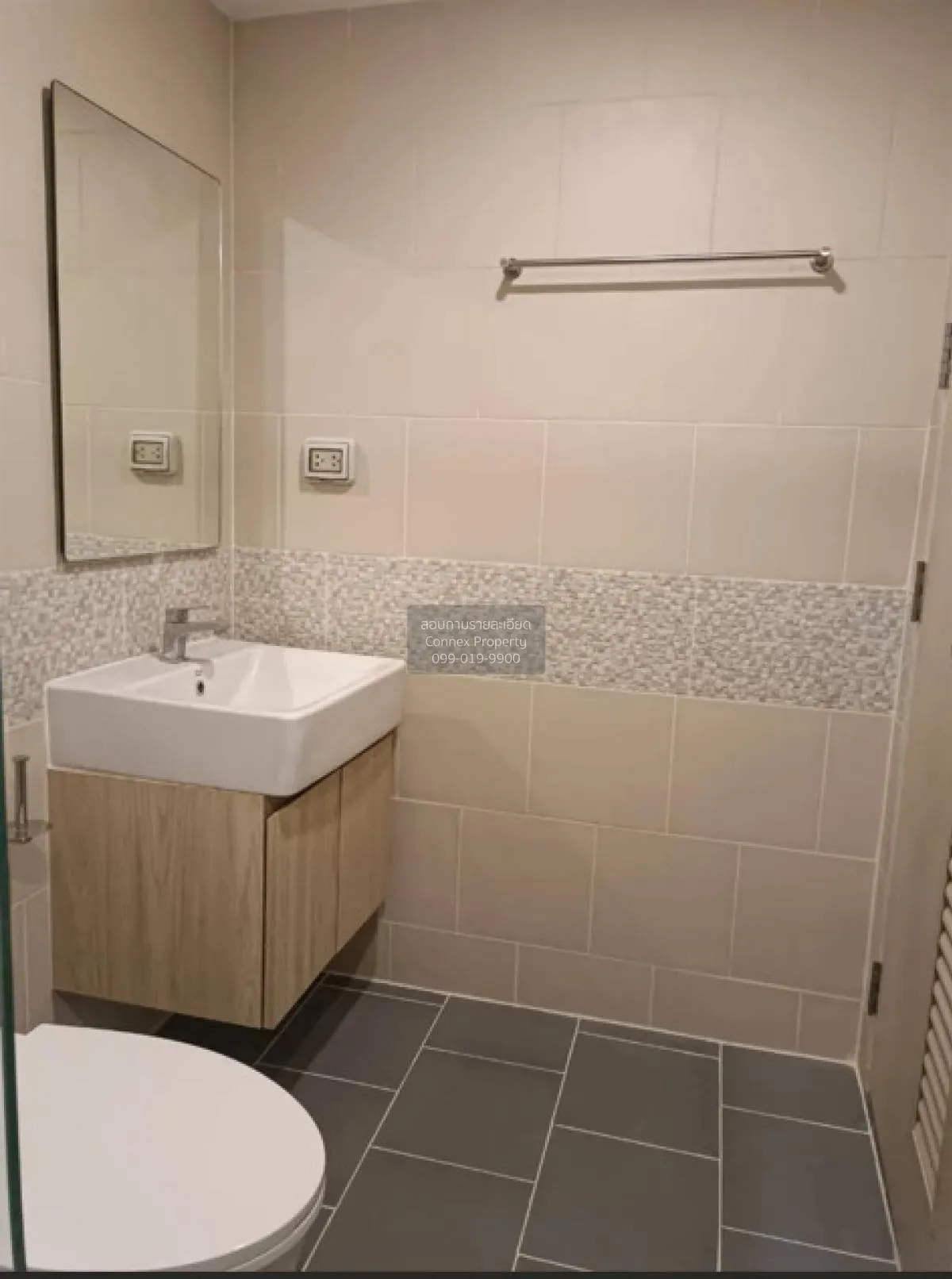 ขายคอนโด  ชีวาทัย ฮอลล์มาร์ค จรัญ 13 MRT-จรัญฯ 13 วัดท่าพระ เขต บ