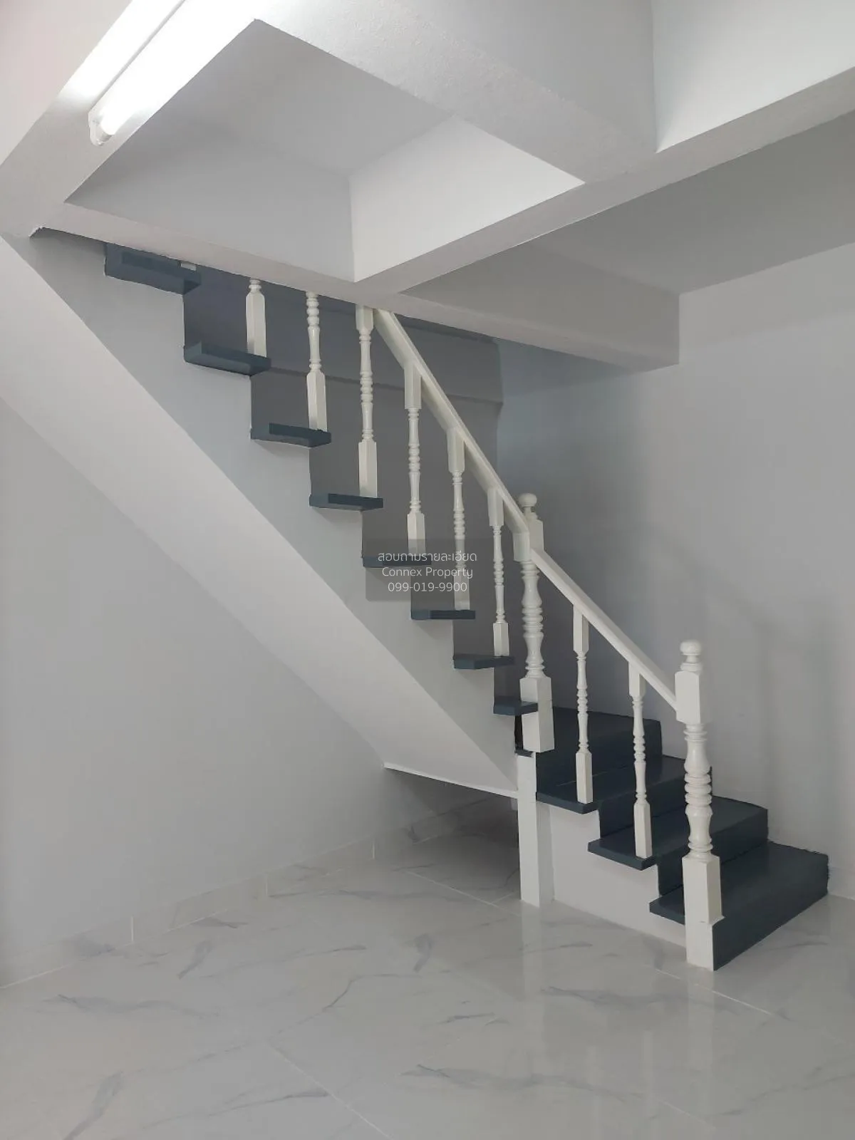 ขายทาวน์เฮ้าส์/ทาวน์โฮม  บ้านฉัตรณรงค์ วิลล่า 3 รีโนเวทใหม่ คูคต 