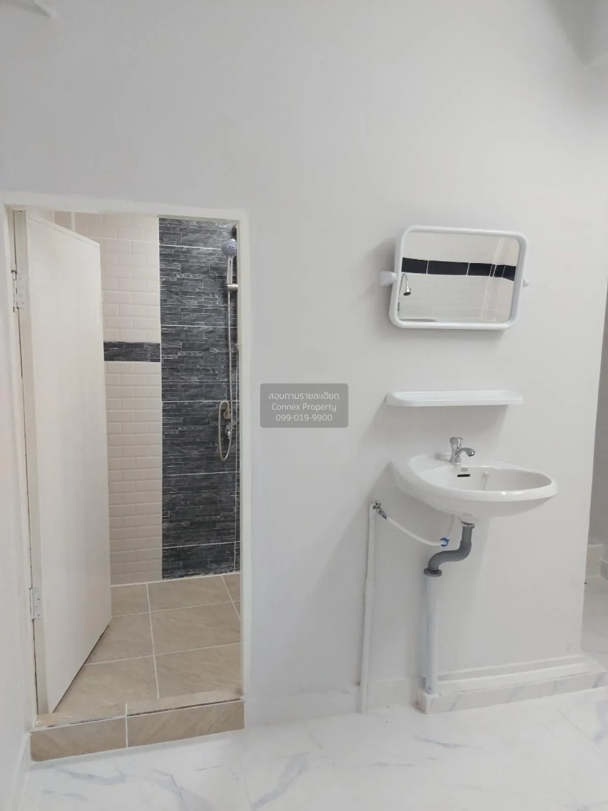 ขายทาวน์เฮ้าส์/ทาวน์โฮม  บ้านฉัตรณรงค์ วิลล่า 3 รีโนเวทใหม่ คูคต 