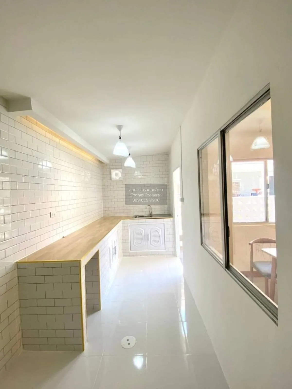 ขายทาวน์เฮ้าส์/ทาวน์โฮม  บ้านพฤกษาซี ห้องมุม รีโนเวทใหม่ คลองสาม 