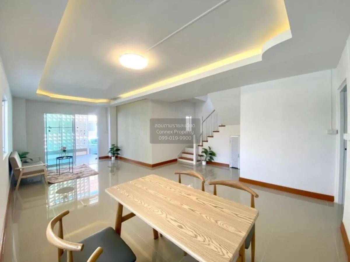 ขายทาวน์เฮ้าส์/ทาวน์โฮม  บ้านพฤกษาซี ห้องมุม รีโนเวทใหม่ คลองสาม 