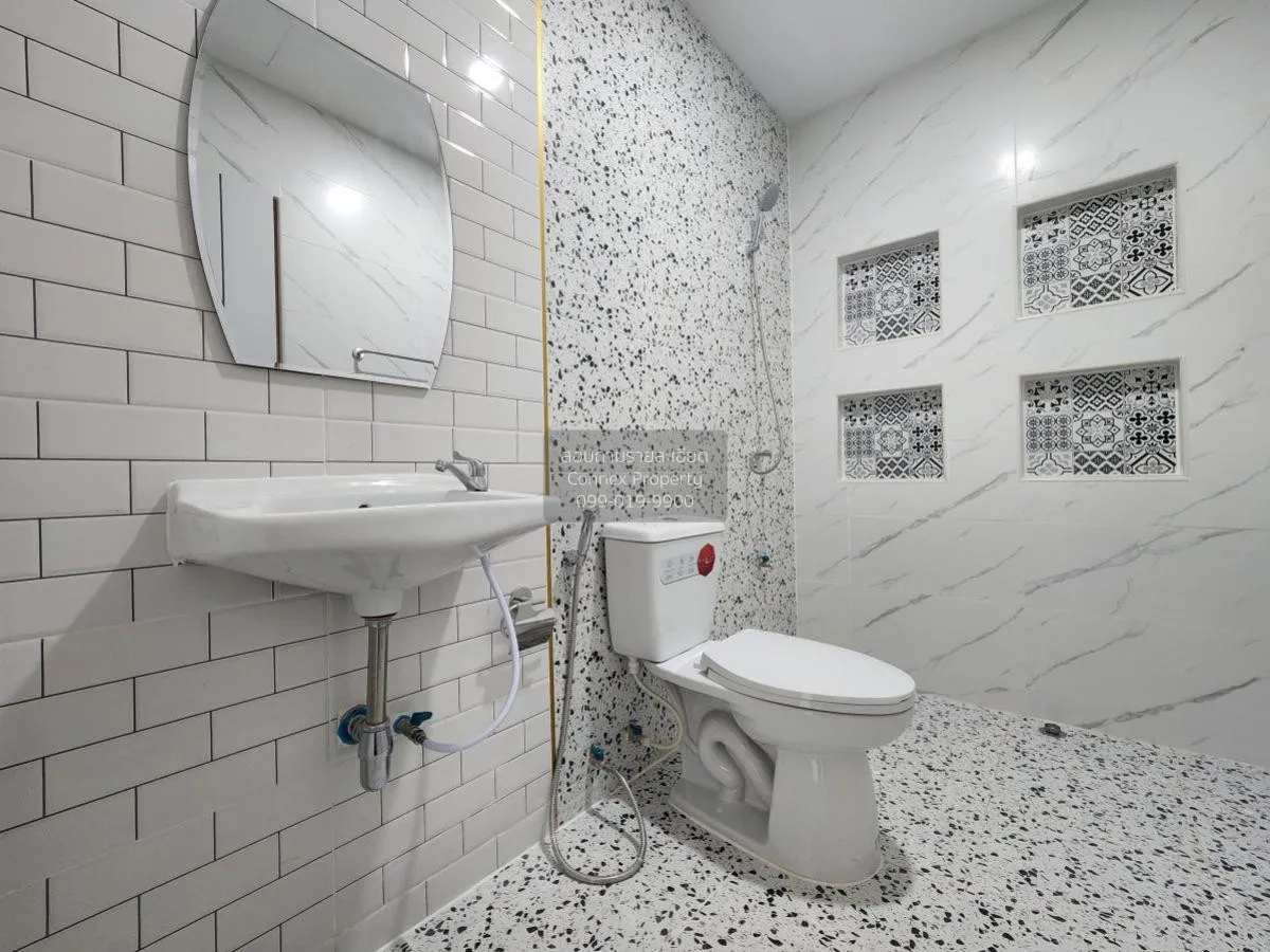 ขายทาวน์เฮ้าส์/ทาวน์โฮม  ดิเอมเมอรัลด์ พาร์ค 3 รีโนเวทใหม่ บางพลั