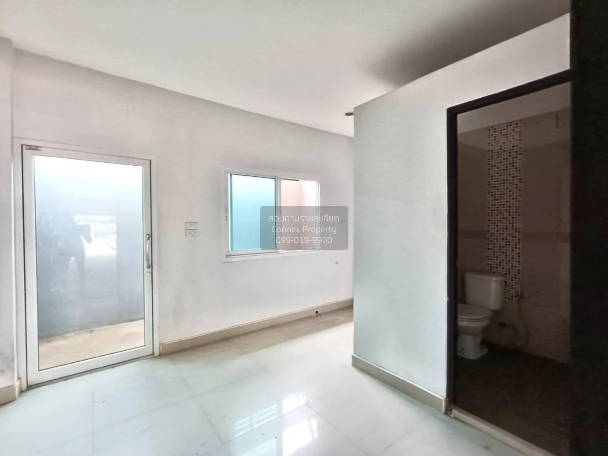 ขายอาคารพาณิชย์ ซีทาวน์โมเดร์นเพลส ห้องมุม หน้ากว้าง วัดประดู่ เม 4