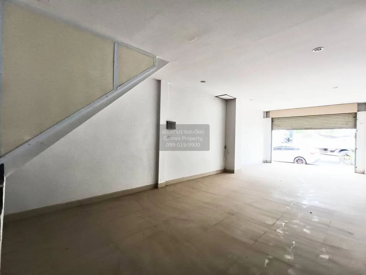 ขายอาคารพาณิชย์ ซีทาวน์โมเดร์นเพลส ห้องมุม หน้ากว้าง วัดประดู่ เม