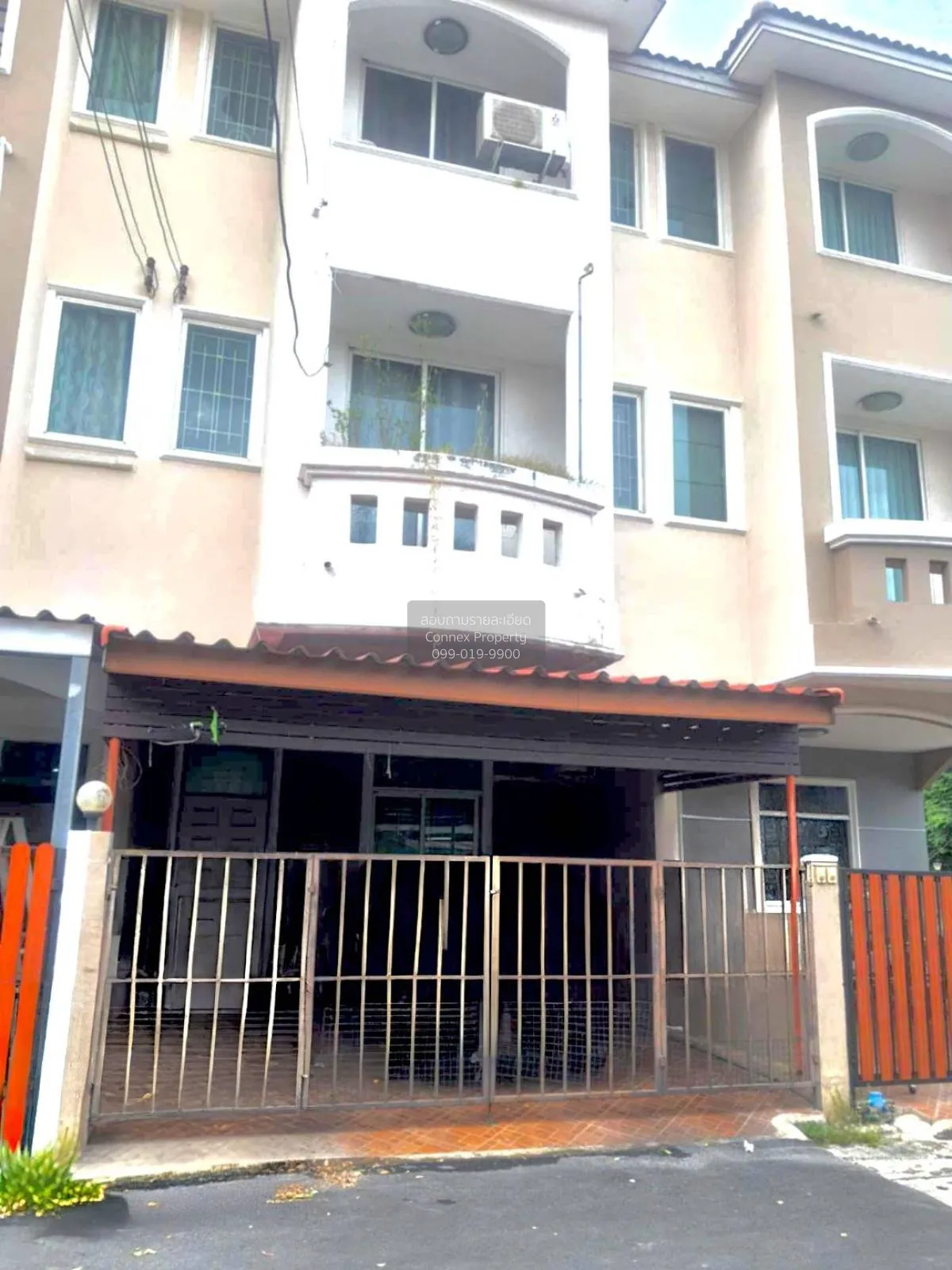 ขายทาวน์เฮ้าส์/ทาวน์โฮม  โฮม อิน ทาวน์ นวมินทร์ 163 นวลจันทร์ เขต 1