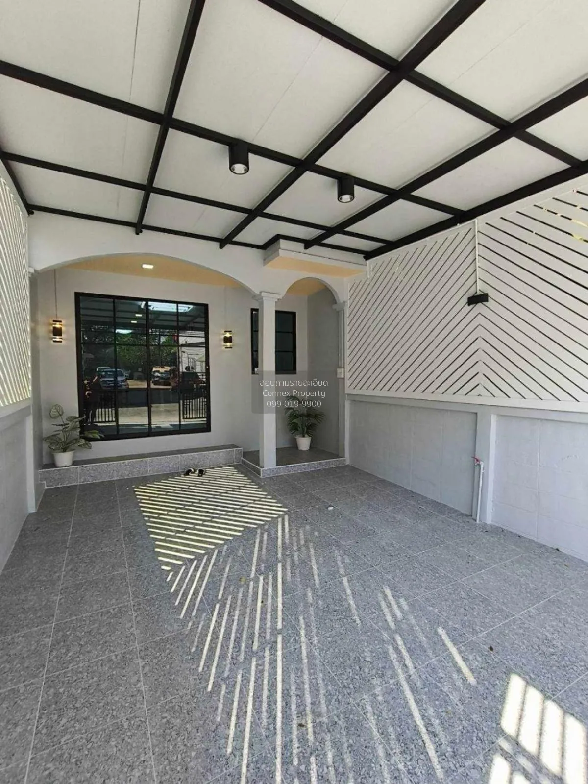 For Sale Townhouse/Townhome  , Sri Prajak Villa 1 - 2 , newly ren 3
