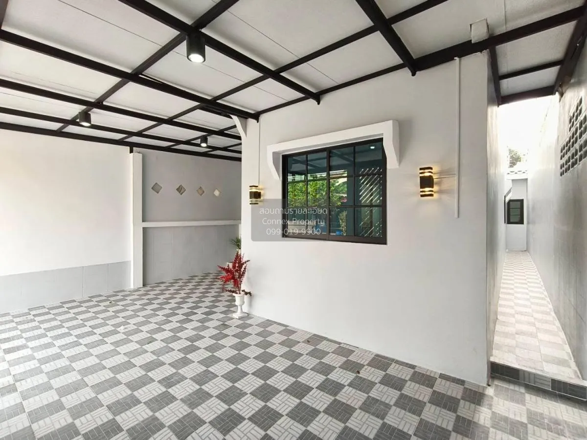 For Sale Townhouse/Townhome  , Baan Nanthawan 5 , newly renovated 4