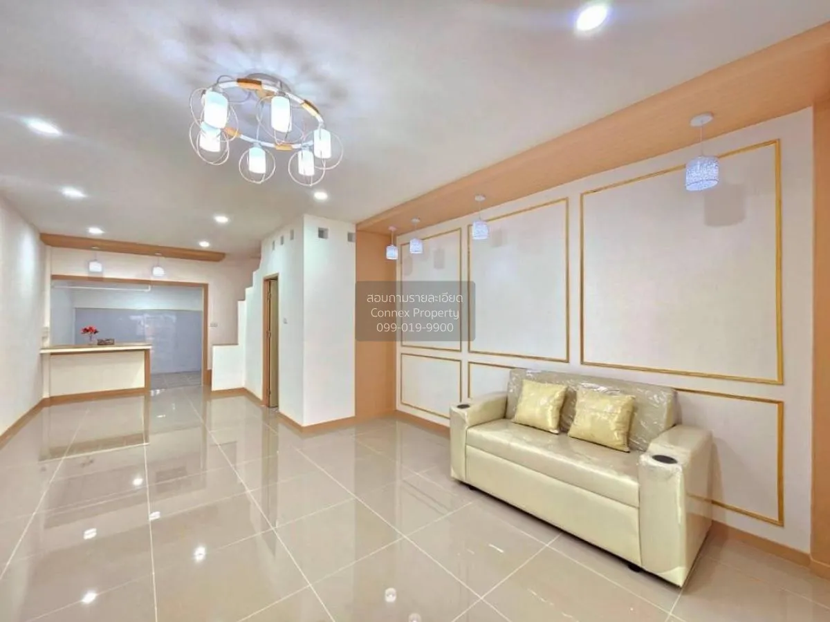 For Sale Townhouse/Townhome  , Baan Rom Ngao Mai , newly renovate
