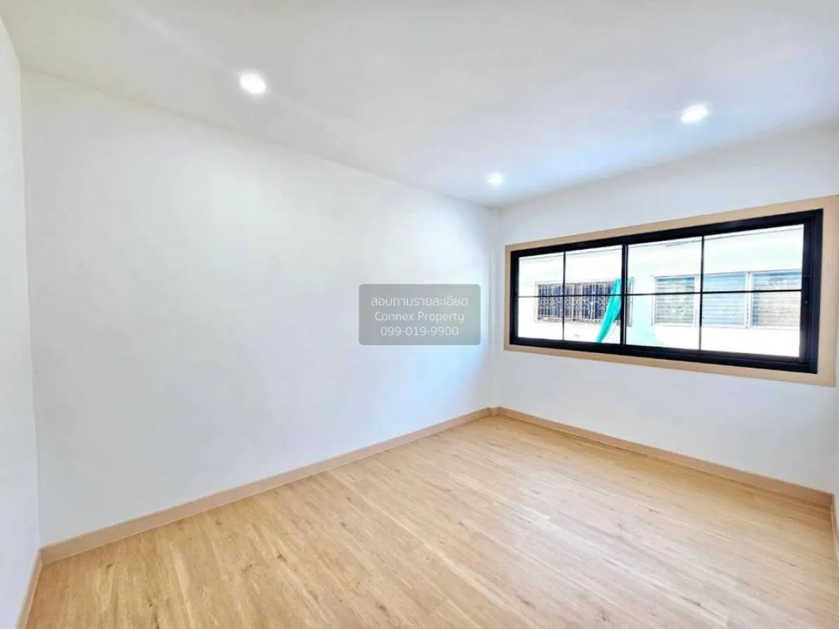 For Sale Townhouse/Townhome  , Baan Rom Ngao Mai , newly renovate