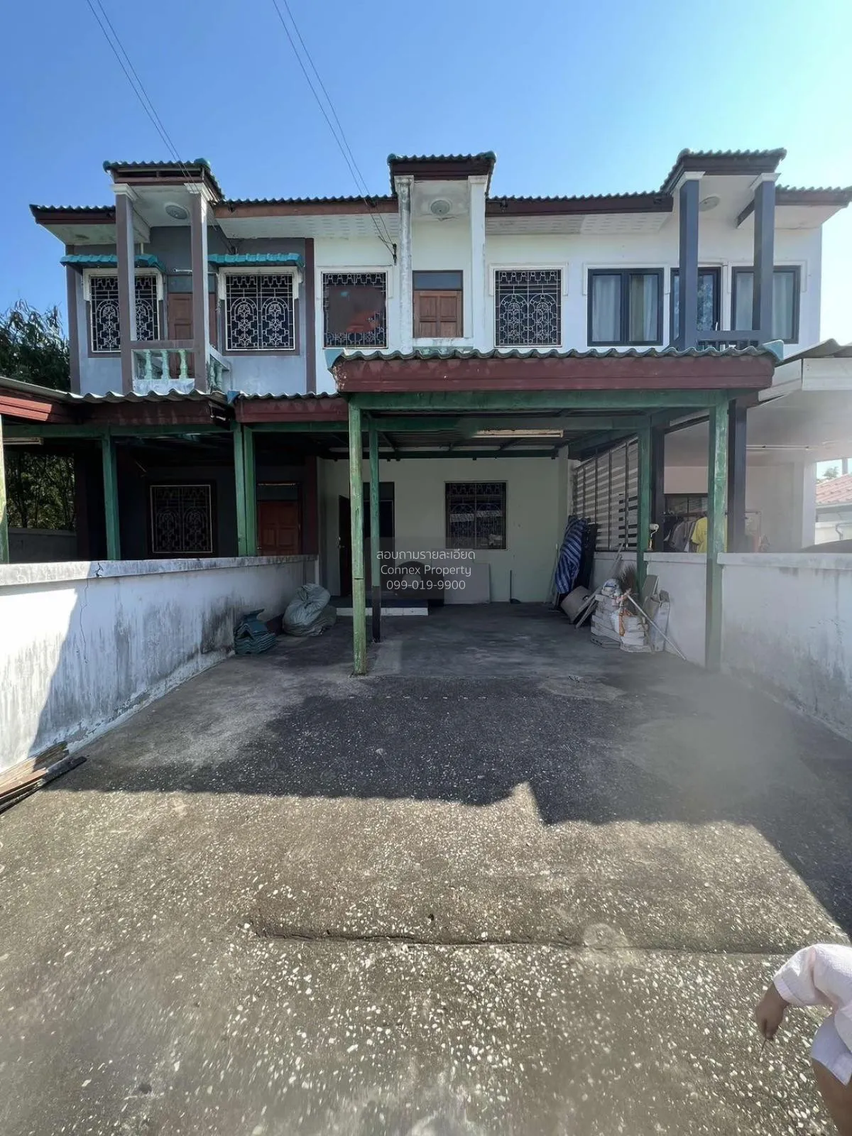 For Sale 2-Storey Townhouse, Samo Phron Area, Soi Chonprathan 40. 2