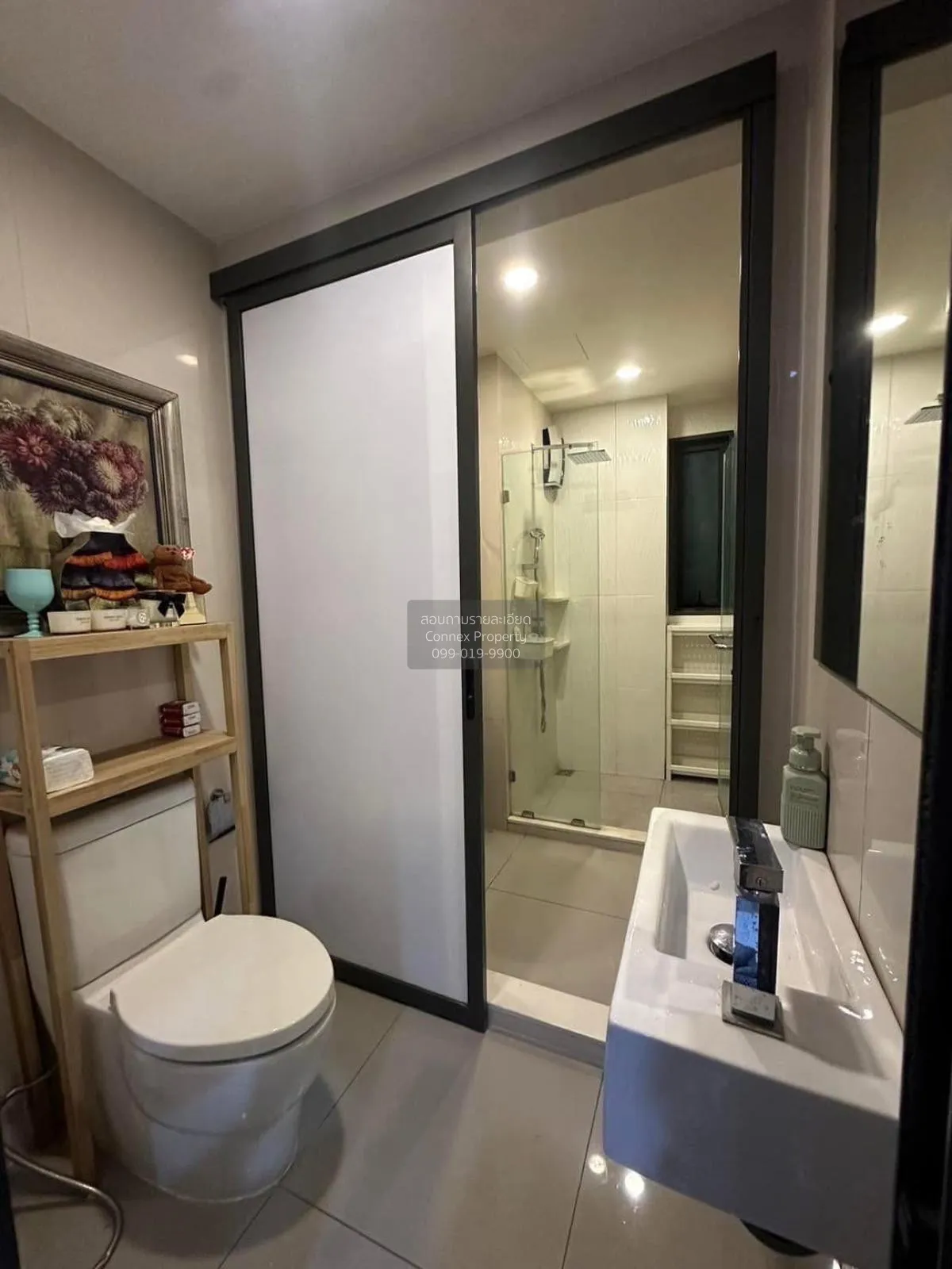 เช่าคอนโด  ริทึ่ม อโศก MRT-พระราม 9 มักกะสัน เขต ราชเทวี กรุงเทพ 