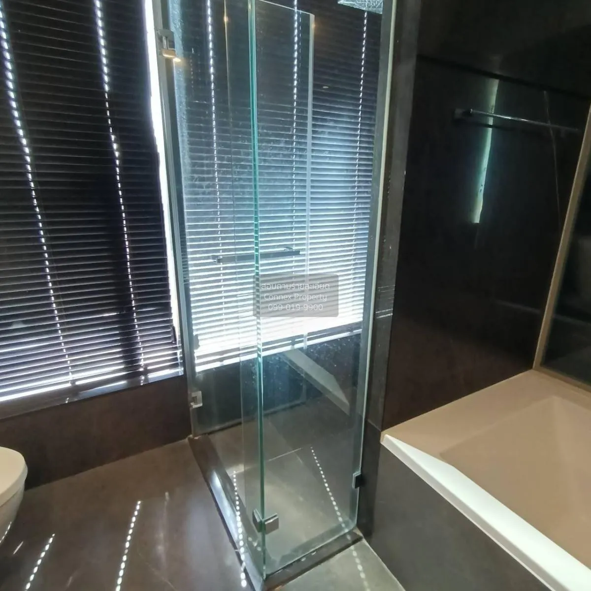 เช่าคอนโด  ดิ เอส แอท สิงห์คอมเพล็กซ์ MRT-เพชรบุรี บางกะปิ เขต ห้