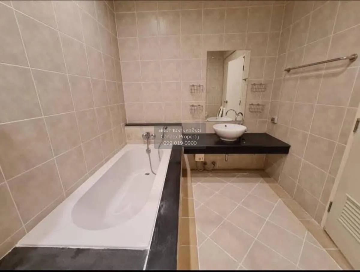 เช่าทาวน์เฮ้าส์/ทาวน์โฮม  บ้านรวิภา สุขุมวิท บางจาก เขต พระโขนง ก