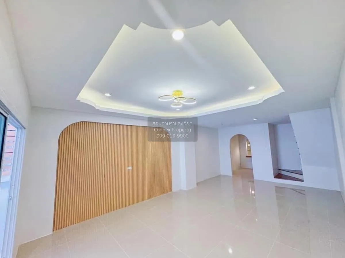 ขายทาวน์เฮ้าส์/ทาวน์โฮม  บ้านวโรชา 2 รีโนเวทใหม่ บางบอน เขต บางบอ