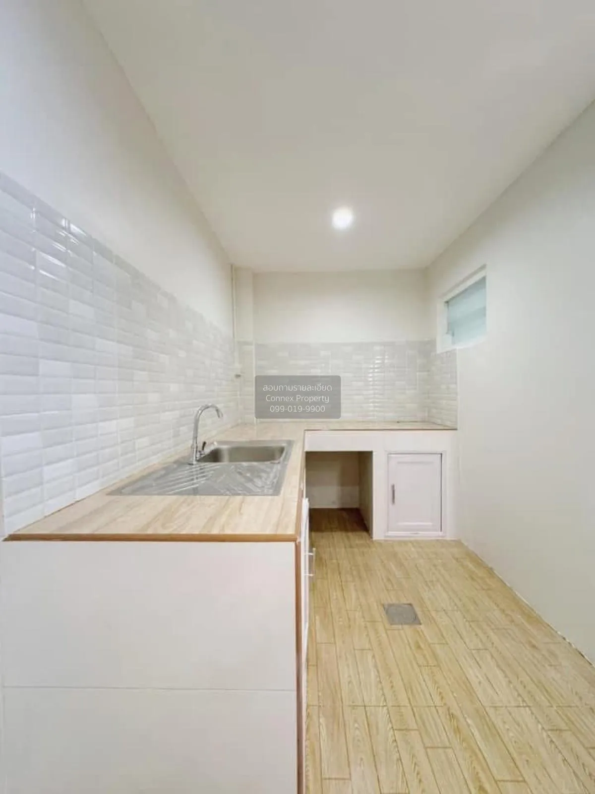 ขายทาวน์เฮ้าส์/ทาวน์โฮม  บ้านวโรชา 2 รีโนเวทใหม่ บางบอน เขต บางบอ