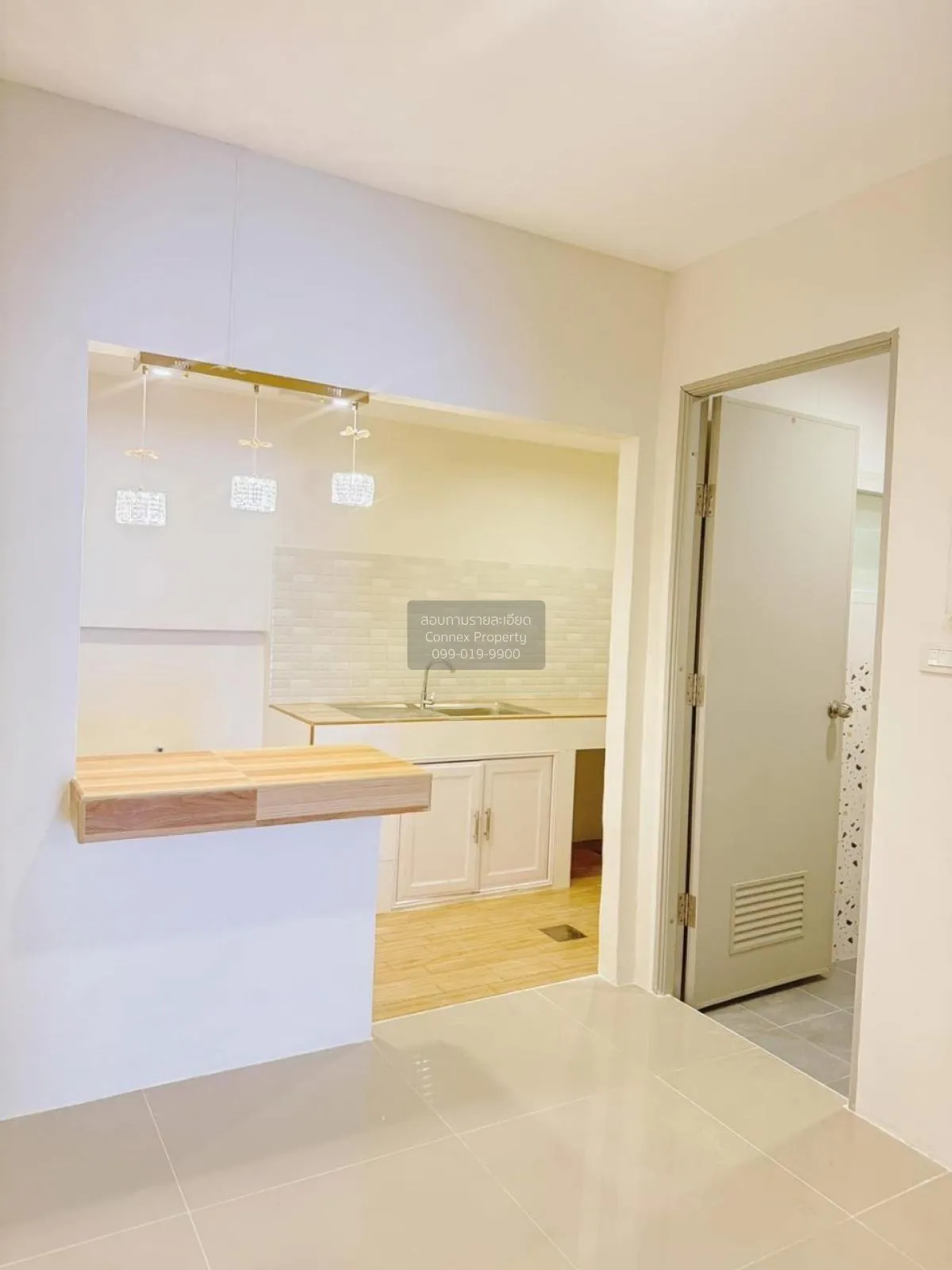 ขายทาวน์เฮ้าส์/ทาวน์โฮม  บ้านวโรชา 2 รีโนเวทใหม่ บางบอน เขต บางบอ