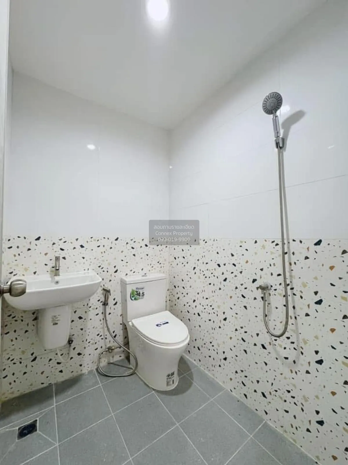 ขายทาวน์เฮ้าส์/ทาวน์โฮม  บ้านวโรชา 2 รีโนเวทใหม่ บางบอน เขต บางบอ