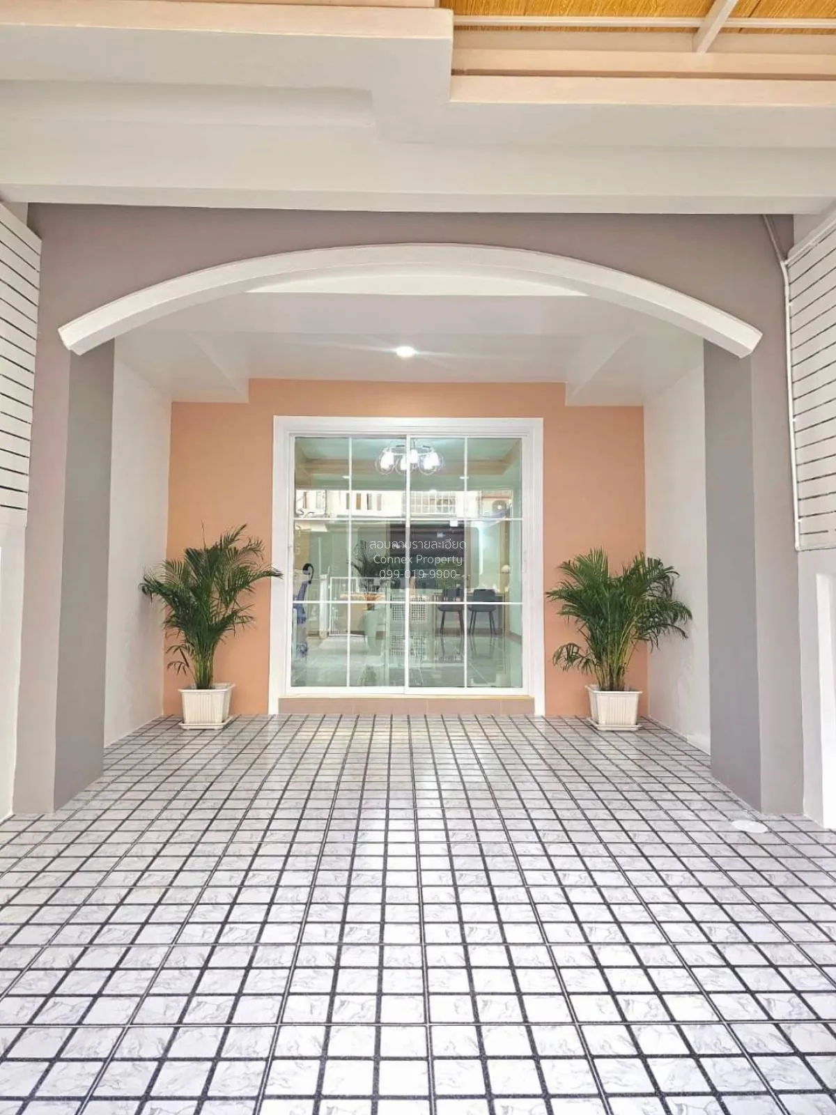 For Sale Townhouse/Townhome  , Baan Pichada , newly renovated , P 3