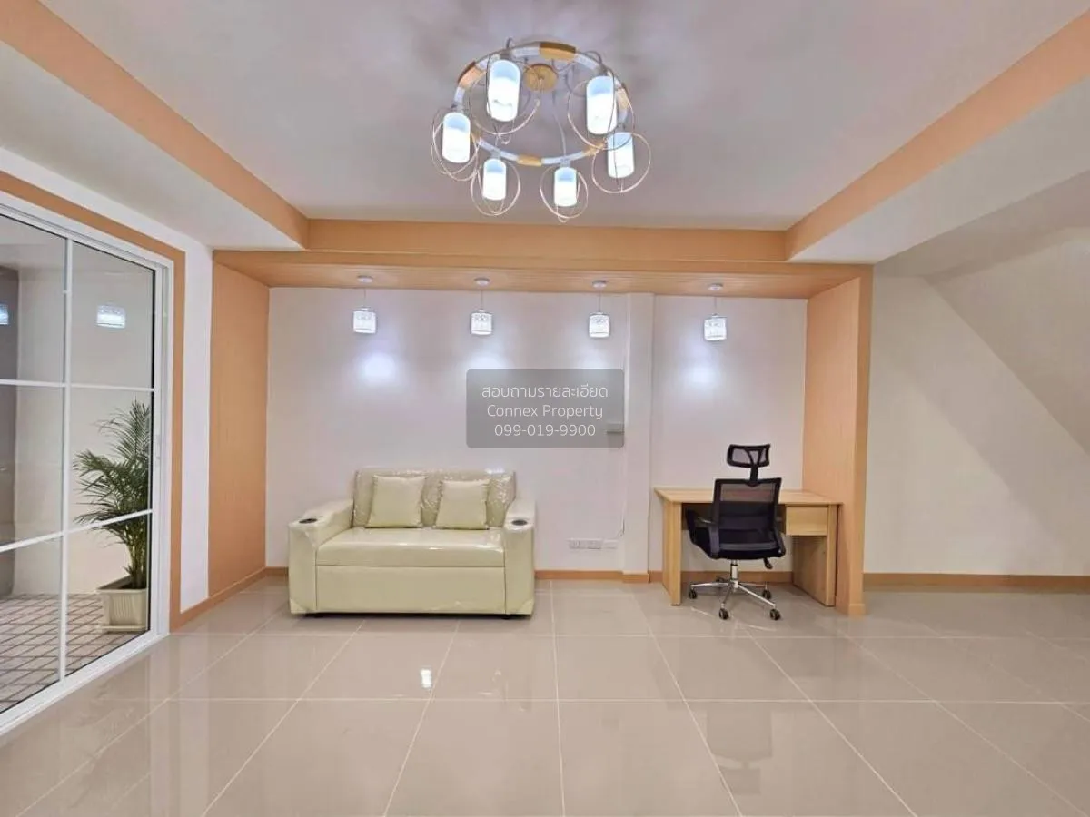 For Sale Townhouse/Townhome  , Baan Pichada , newly renovated , P