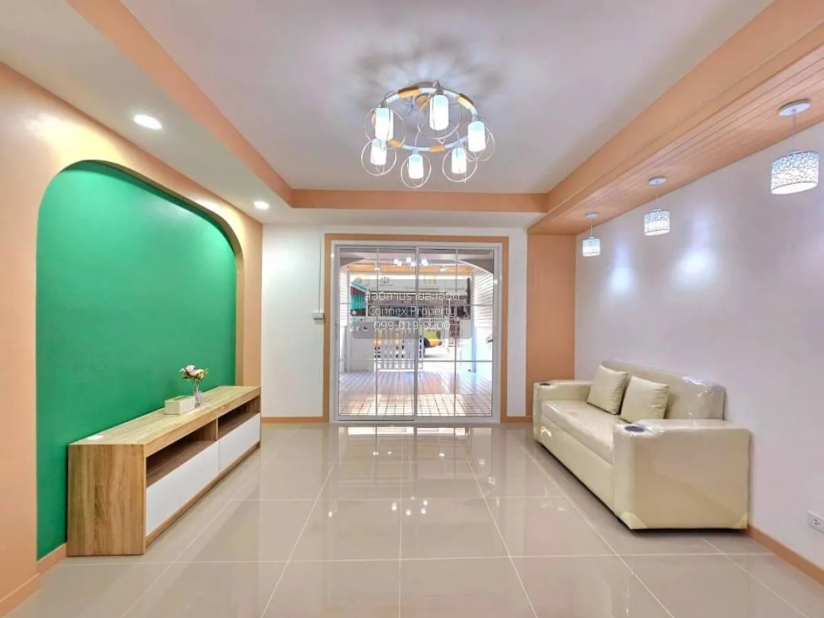 For Sale Townhouse/Townhome  , Baan Pichada , newly renovated , P