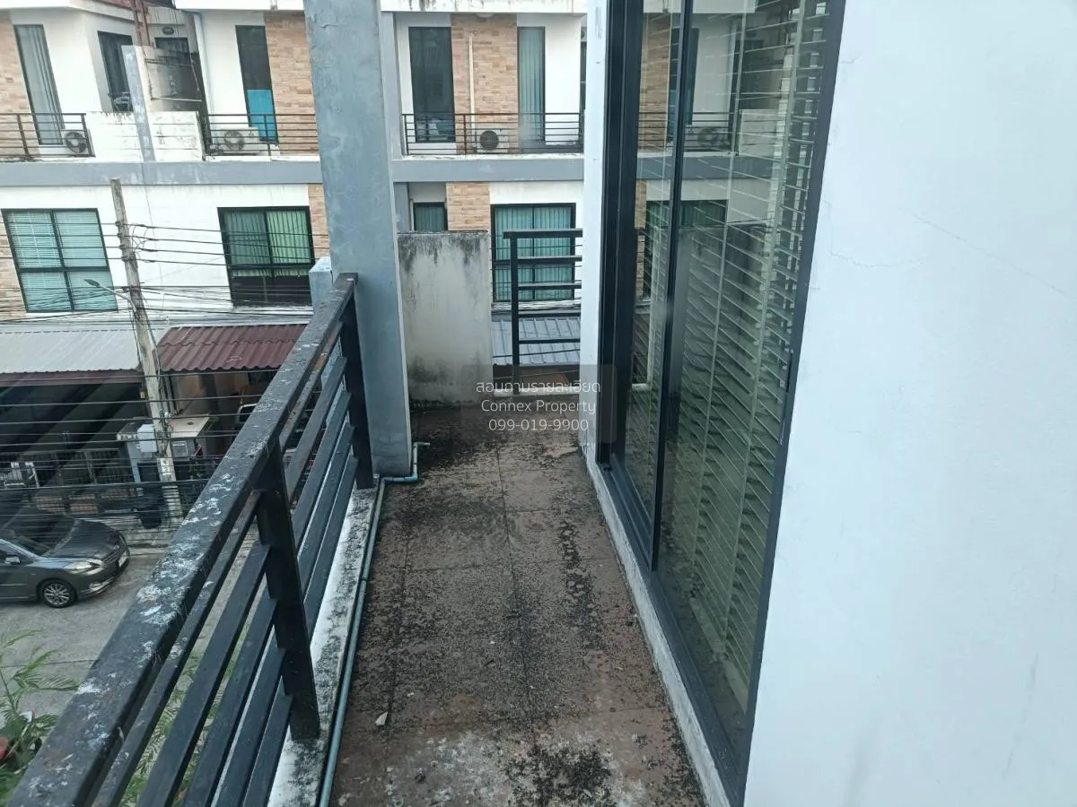 ขายทาวน์เฮ้าส์/ทาวน์โฮม  เมอริท เพลส ลาดพร้าว 87 คลองเจ้าคุณสิงห์