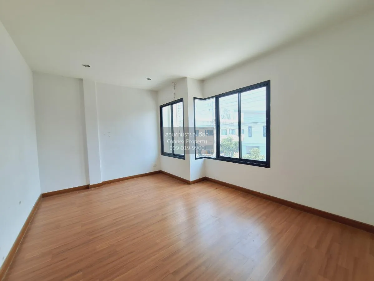 For Sale Townhouse/Townhome  , A Must Borwin , Bo Win , Si Racha 