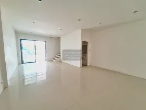 For Sale Townhouse/Townhome  , A Must Borwin , Bo Win , Si Racha , Chon Buri , CX-116919