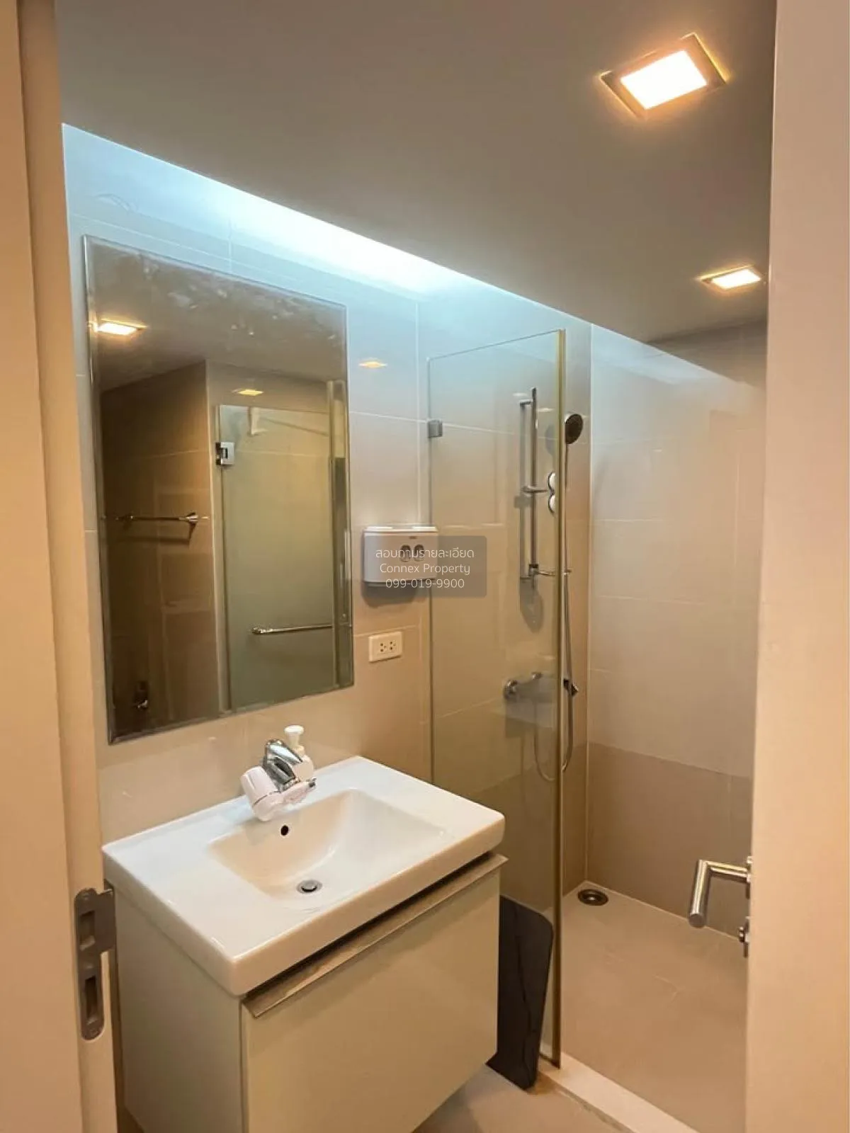 For Rent Condo , Focus Ploenchit , BTS-Phloen Chit , Khlong Toei 
