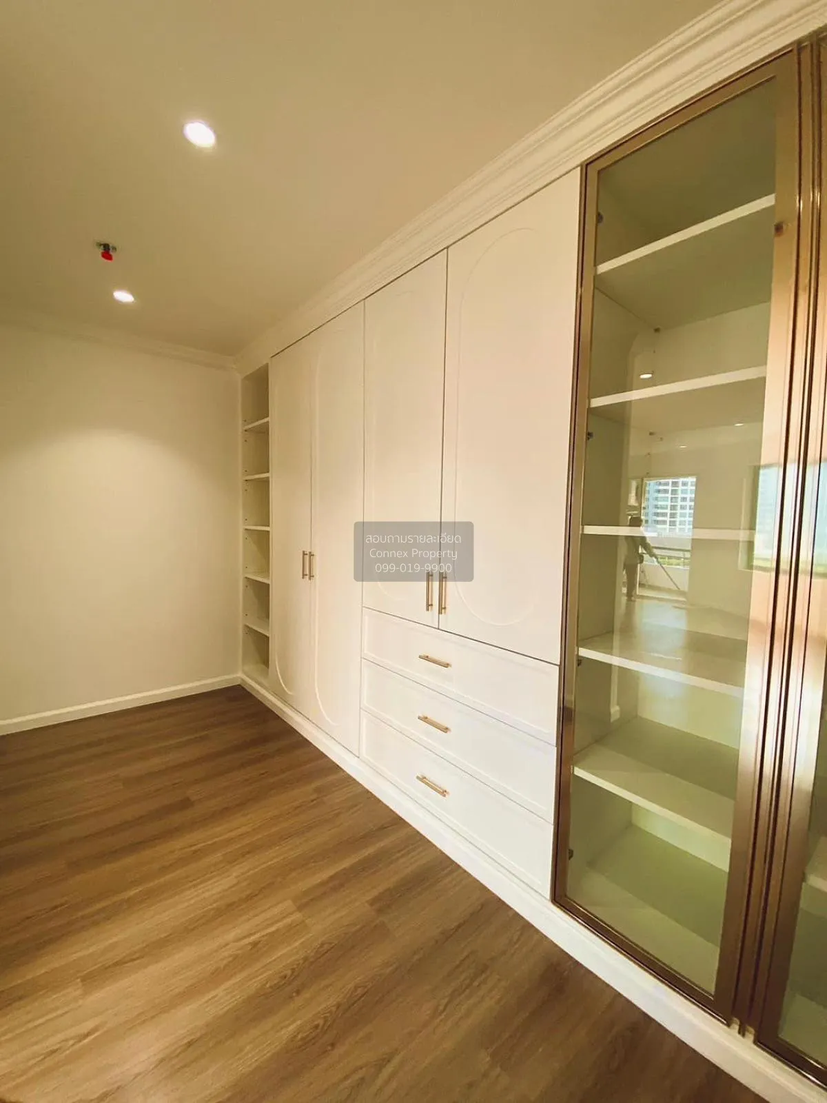 ขายคอนโด  มูน ทาวเวอร์ BTS-ทองหล่อ คลองเตยเหนือ เขต วัฒนา กรุงเทพ