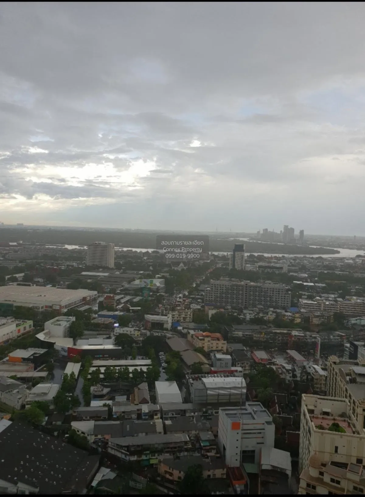 เช่าคอนโด  ดิ เอ็มโพริโอ เพลส BTS-พร้อมพงษ์ คลองเตย เขต คลองเตย ก