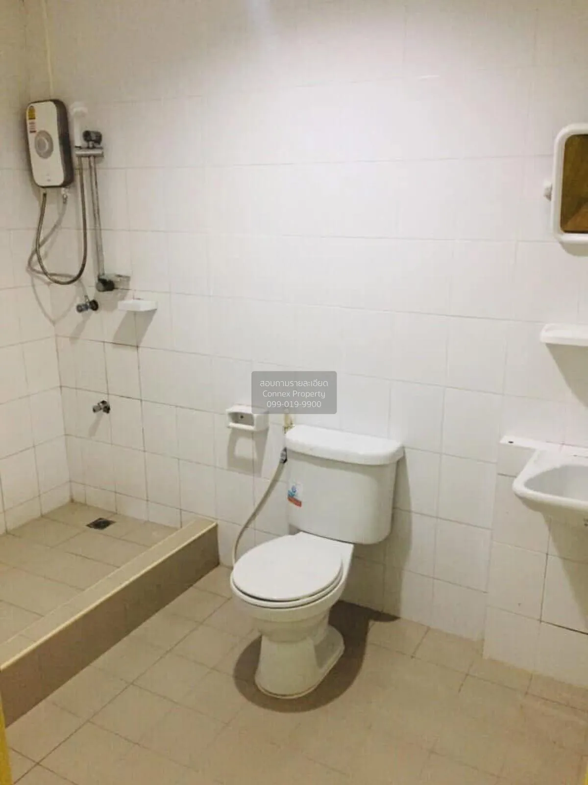 ขายทาวน์เฮ้าส์/ทาวน์โฮม  ลัดดาวิน บ่อวิน บ่อวิน ศรีราชา ชลบุรี CX