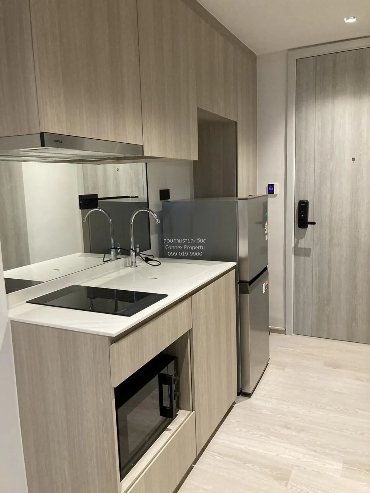 เช่าคอนโด  เรฟเฟอเรนซ์ สาทร-วงเวียนใหญ่ BTS-วงเวียนใหญ่ บางลำภูล่