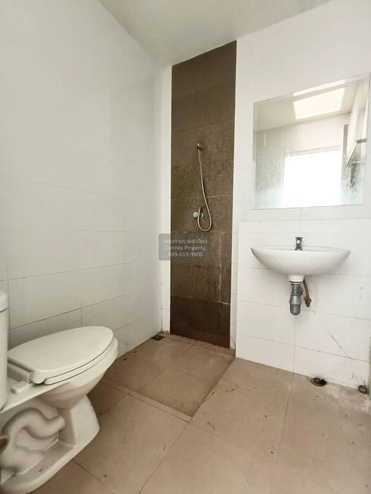 For Sale Townhouse/Townhome  , The Central Town Bueng - Sriracha 