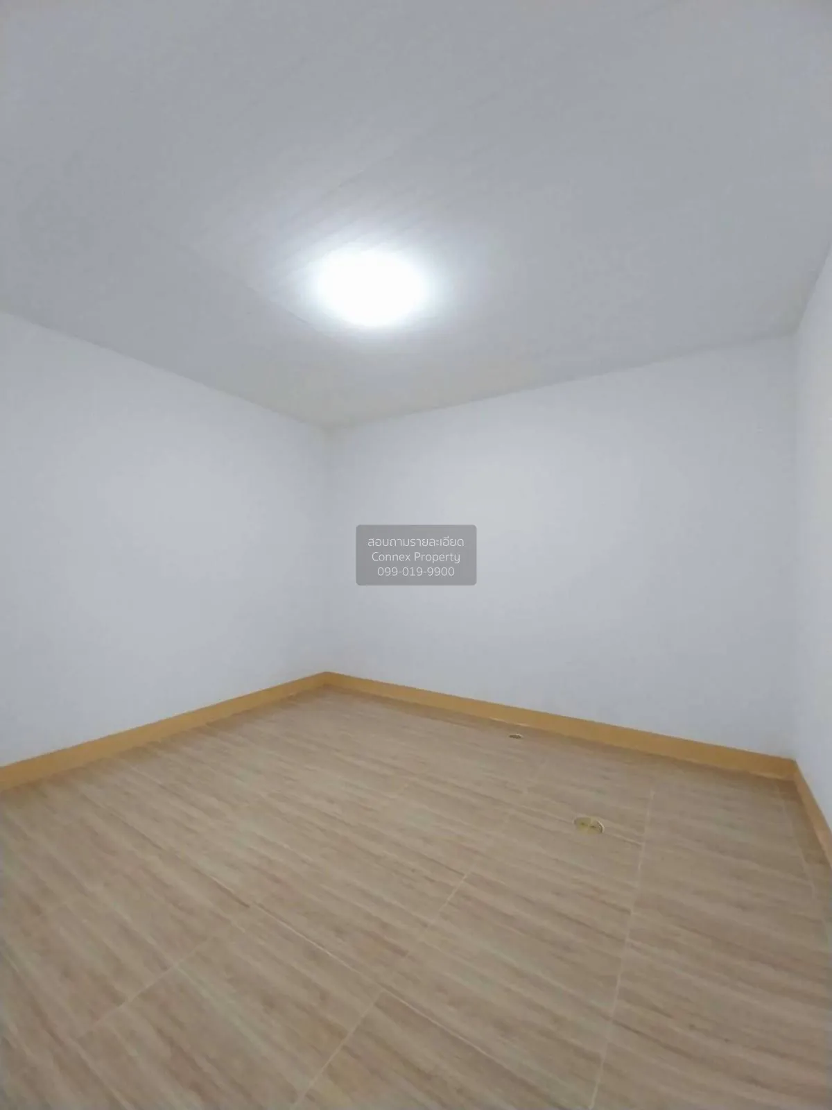 For Sale Townhouse/Townhome  , Baan Nanthawan 5 , wide frontage ,