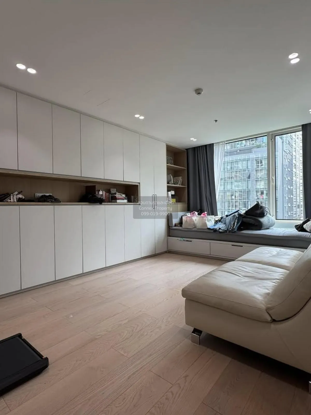 For Rent Condo , The Royal Saladaeng , BTS-Sala Daeng , Silom , B