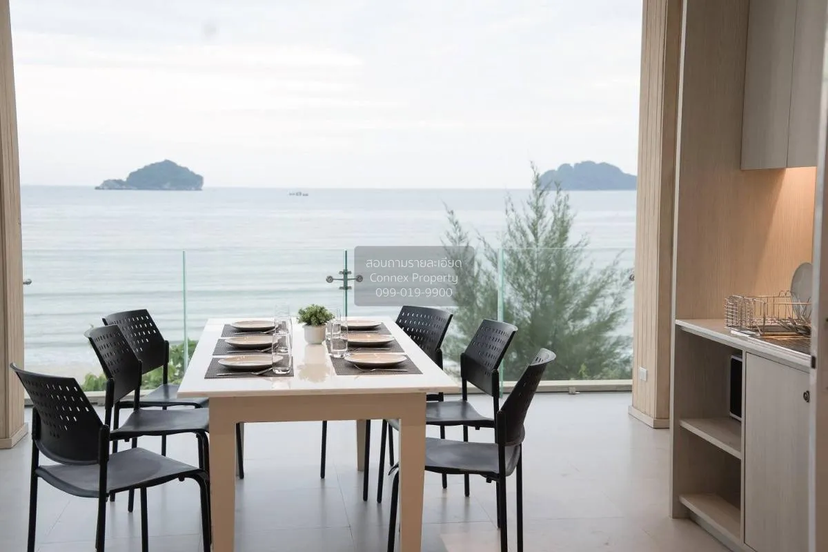 ขายบ้านพร้อมที่ดินติดทะเล​ หาดส่วนตัว​  คลองวาฬ เมืองประจวบคีรีขั