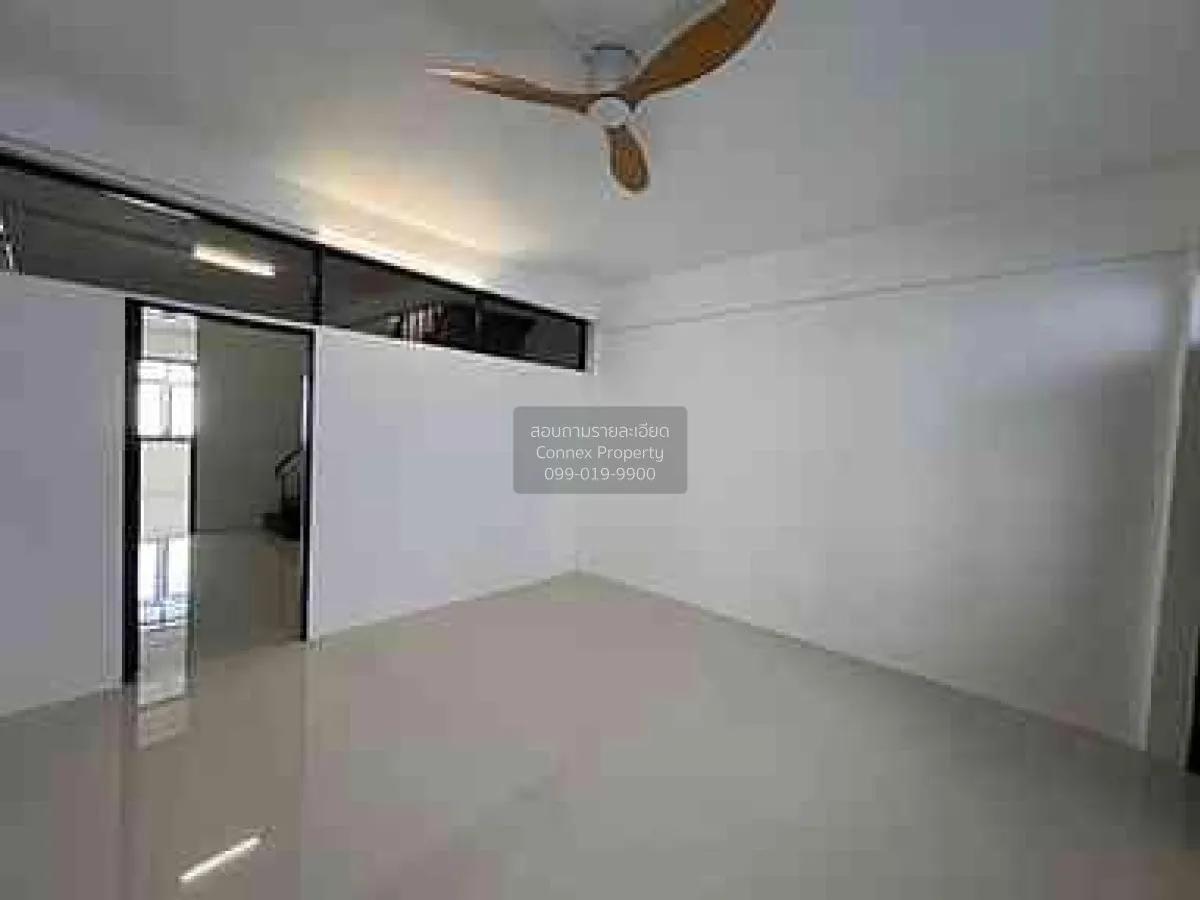 For Sale 3-storey commercial building, Ramkhamhaeng 32 , Hua Mak 