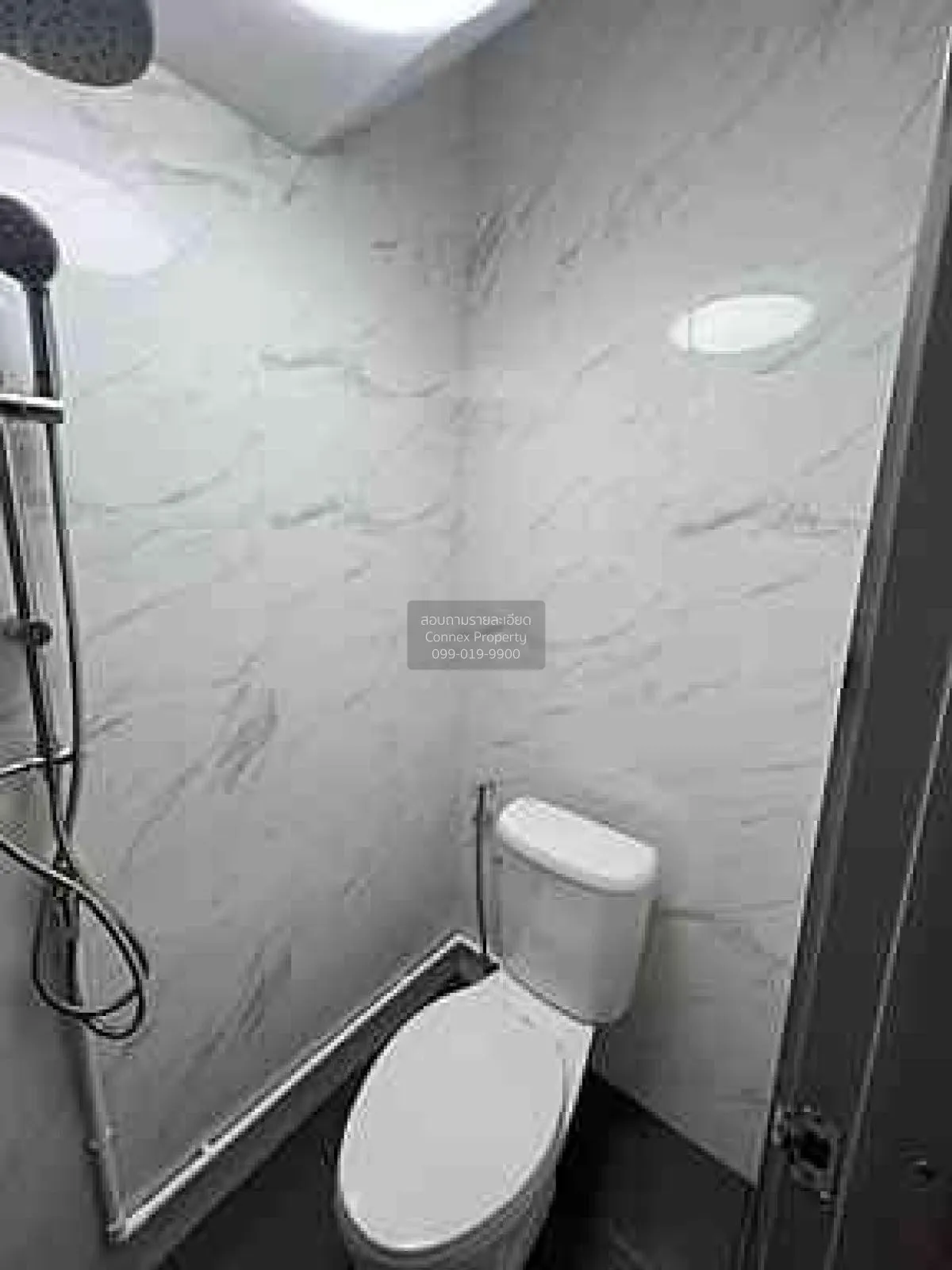 For Sale 3-storey commercial building, Ramkhamhaeng 32 , Hua Mak 