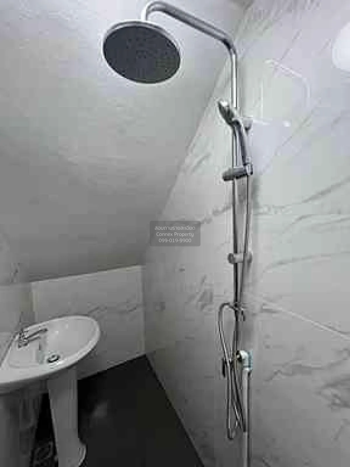 For Sale 3-storey commercial building, Ramkhamhaeng 32 , Hua Mak 