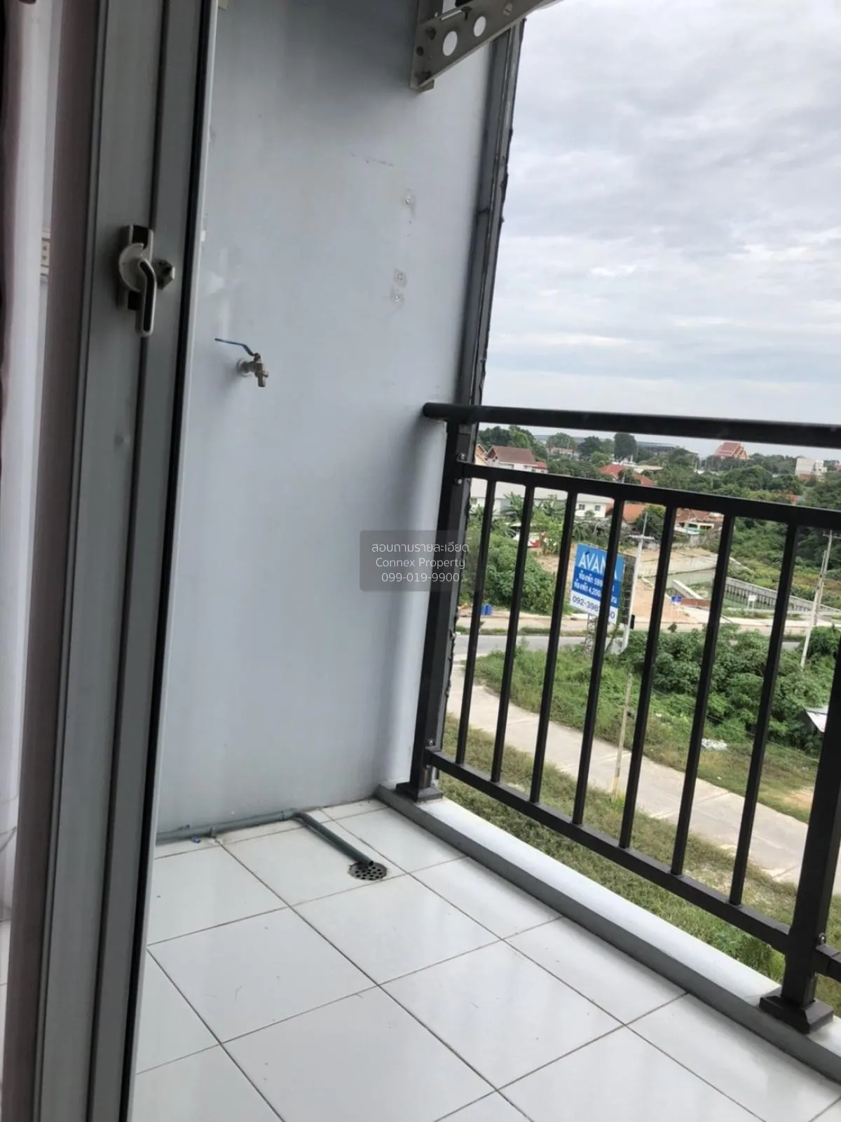 ขายคอนโด  เดอะคริสตัล คอนโด(บี มาย คอนโด) ทุ่งสุขลา ศรีราชา ชลบุร