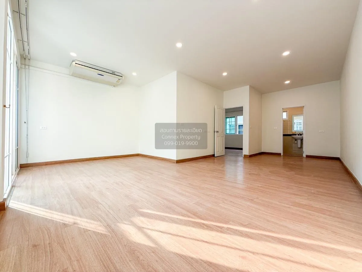 For Sale Townhouse/Townhome  , Golden City Pinklao - Charansanitw