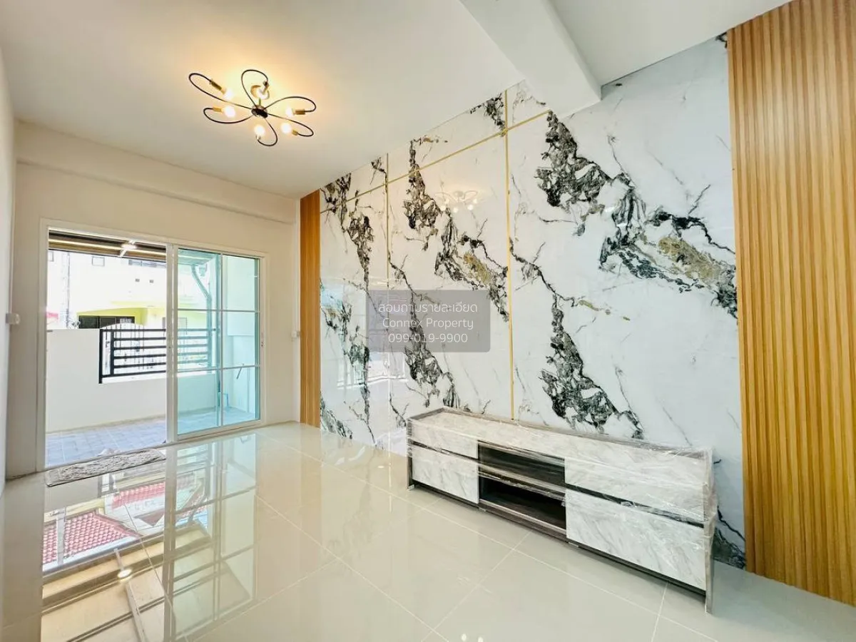 ขายทาวน์เฮ้าส์/ทาวน์โฮม  สวีทโฮม ปาร์ค บางบัวทอง รีโนเวทใหม่ บางบ 4