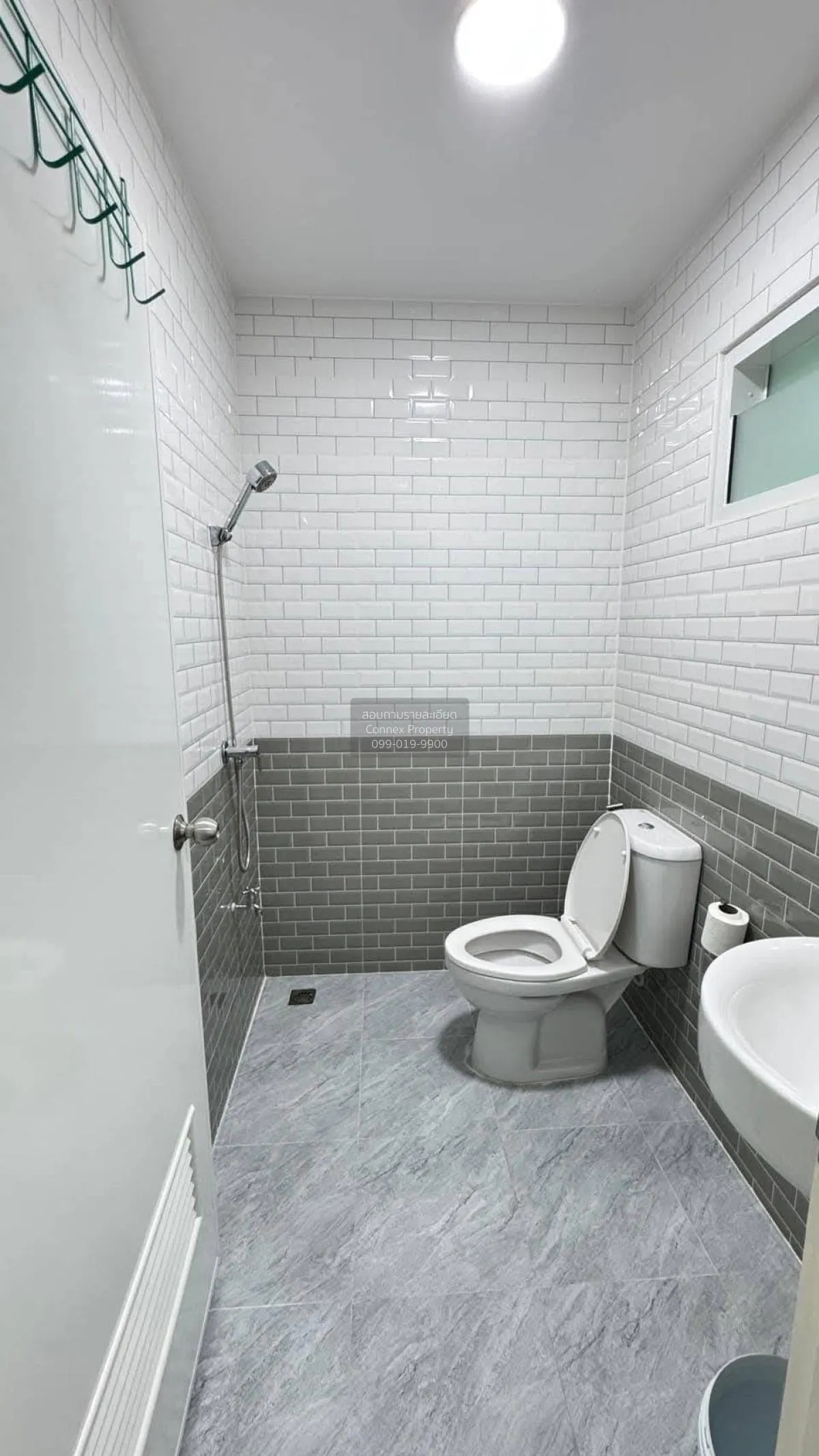 ขายทาวน์เฮ้าส์/ทาวน์โฮม  บ้านรุ่งกานต์ 2 ห้องมุม ทวีวัฒนา ไทรน้อย