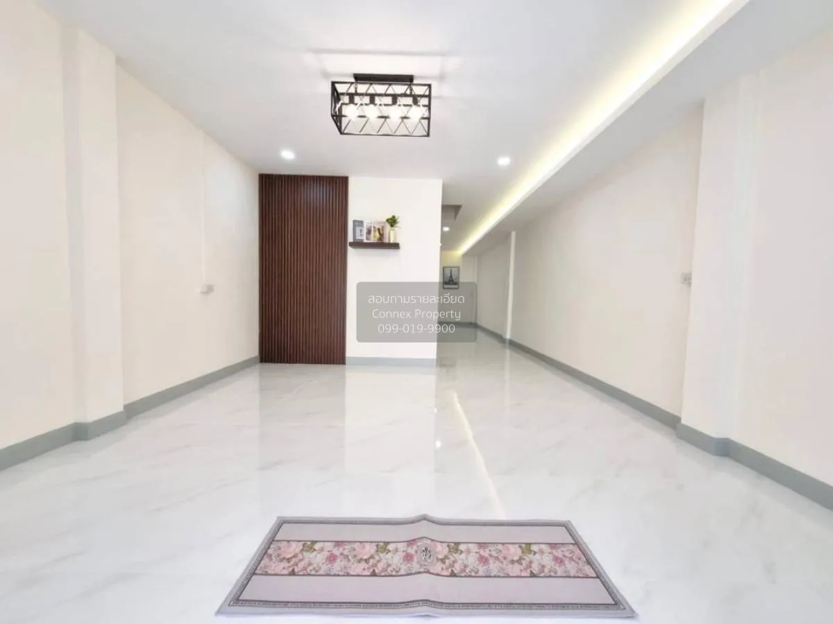 ขายทาวน์เฮ้าส์/ทาวน์โฮม  นิวเวิลด์วิลล์ รีโนเวทใหม่ ละหาร บางบัวท 4