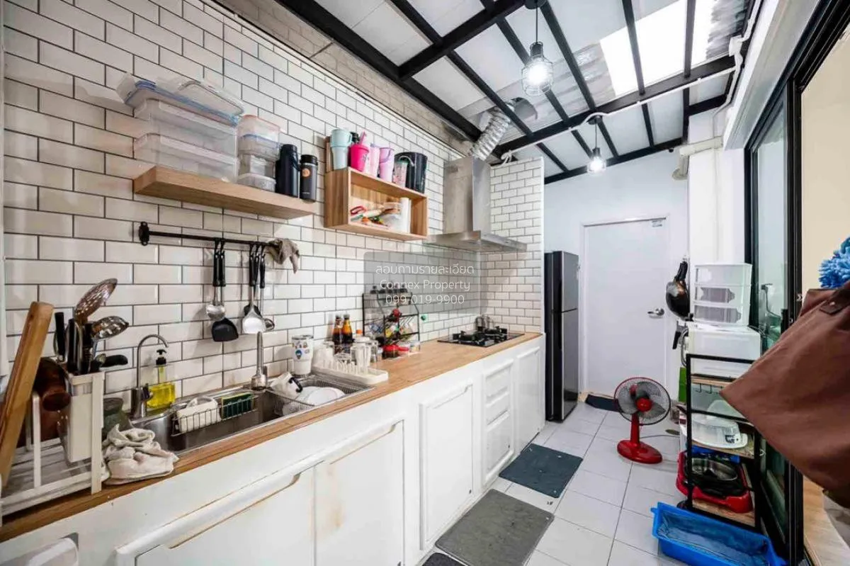 For Sale Townhouse/Townhome  , Siri Place Prachauthit 90 , Ban Kh 4