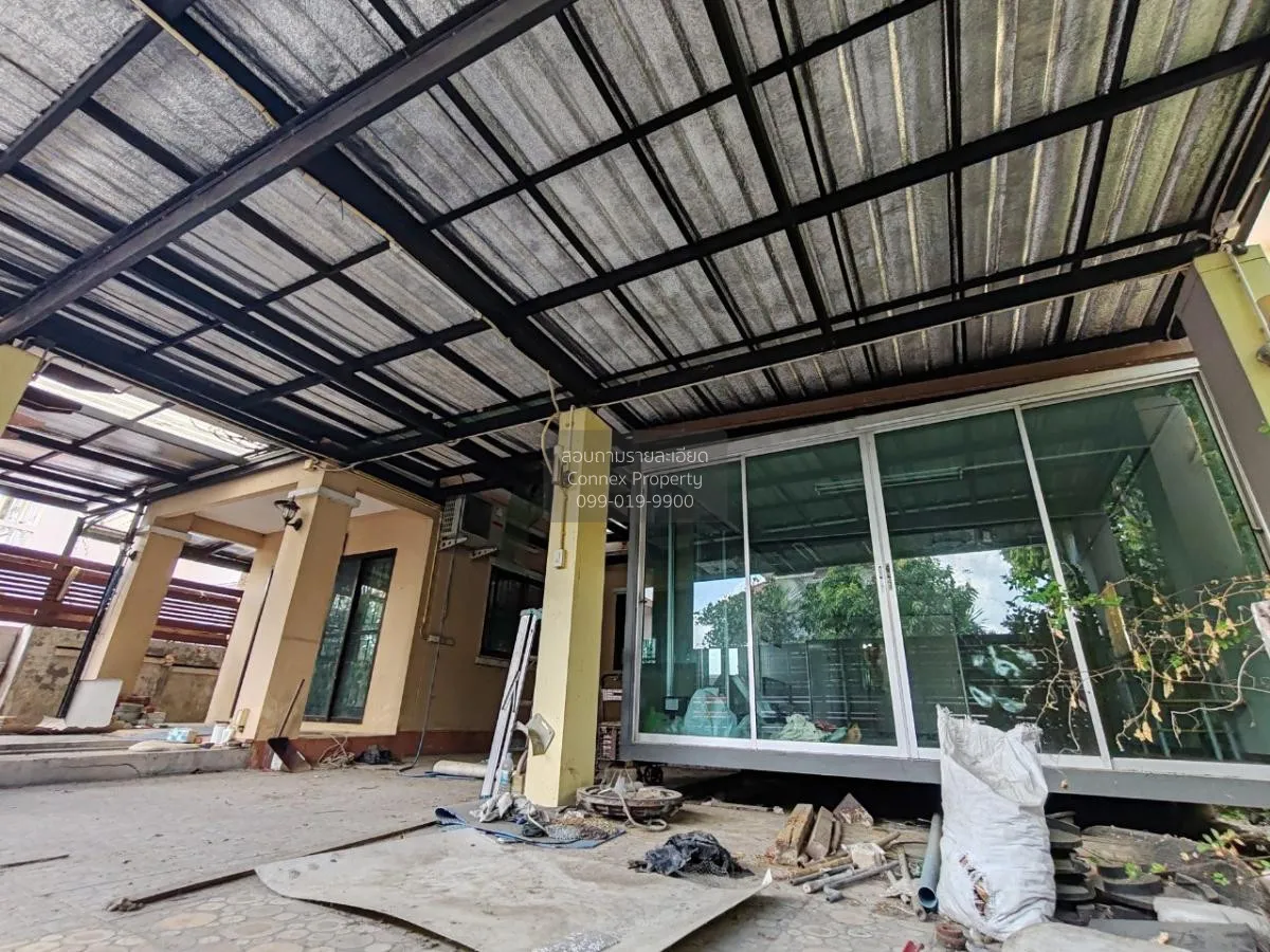 For Sale House , Arisara 3 Phase 2 , Khlong Phra Udom , Lat Lum K