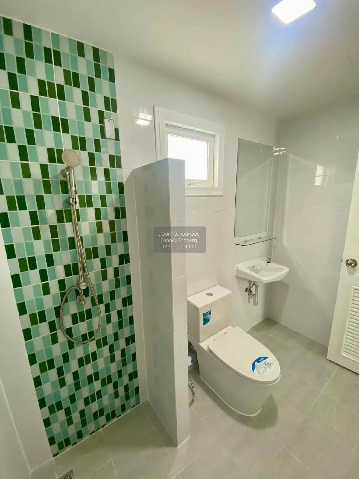 ขายทาวน์เฮ้าส์/ทาวน์โฮม  โนโว วิลล์ วงแหวน-ลำลูกกา คลอง 5 รีโนเวท