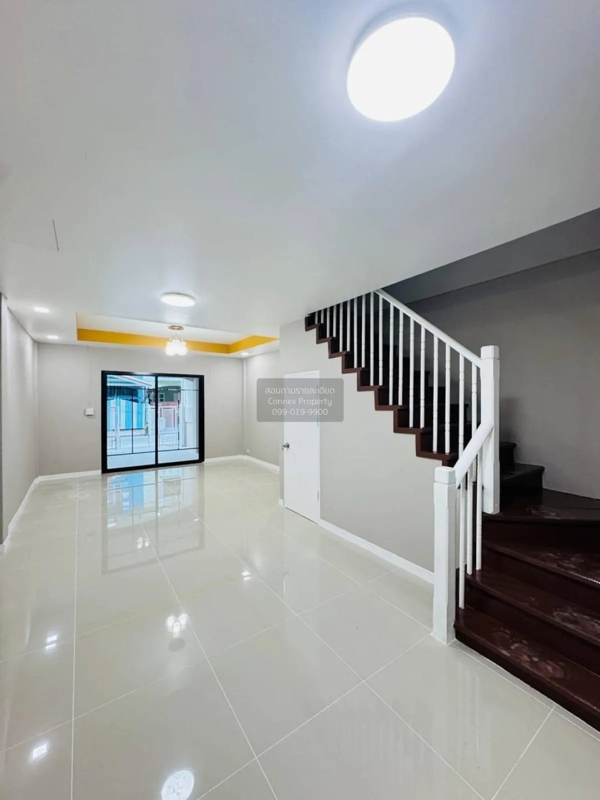 ขายทาวน์เฮ้าส์/ทาวน์โฮม  บ้านปิยวรารมย์ 3 รีโนเวทใหม่ ไทรน้อย ไทร